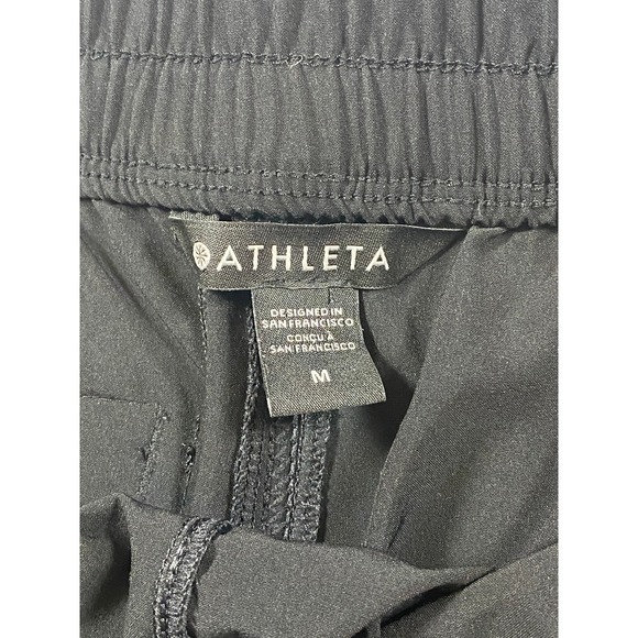 Athleta Black Elastic Waist Pocketed Athletic Shorts Women's Size Medium - Picture 3 of 7